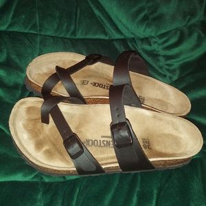 Birkenstock Mayari Black 38 EUC